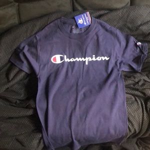 Champion short sleeve shirt